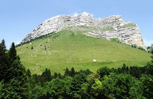 dent de crolles vue du col du coq.PNG